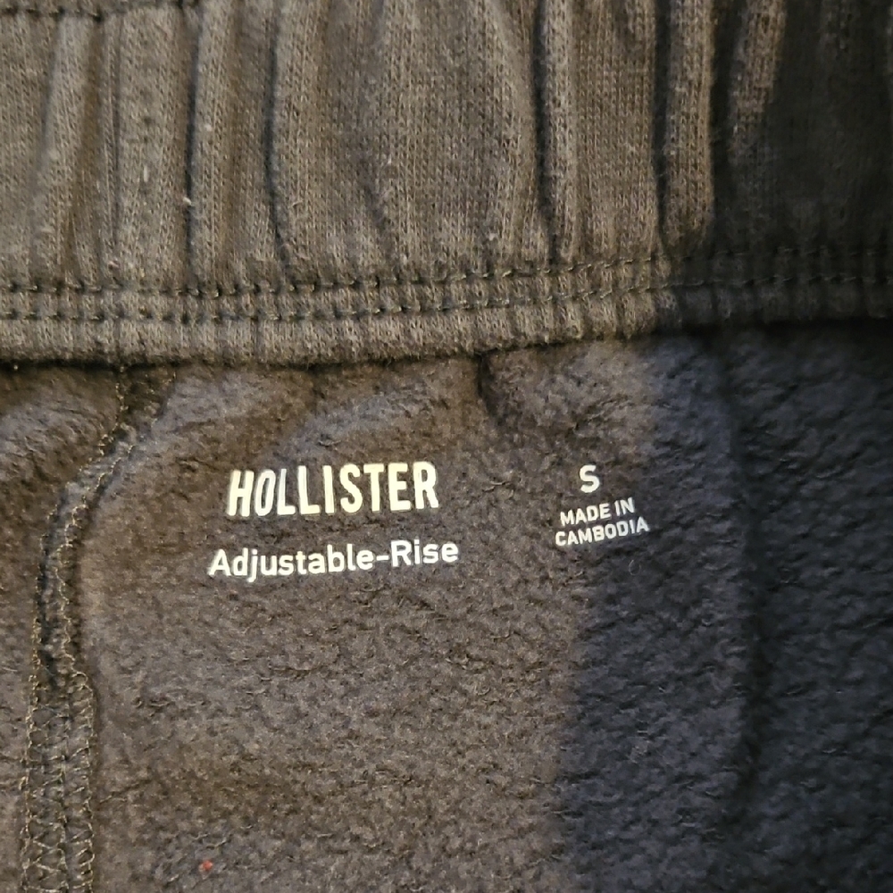 Hollister Black Track Pants - Picture 2 of 5